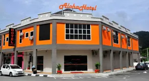 Aloha Hotel - Image 4