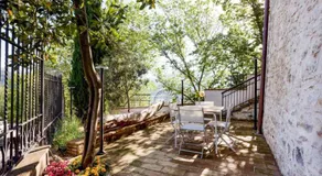 Autentisk villa omgivet af natur - Image 4