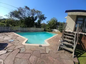 Nkosazana Guest House - Image 3