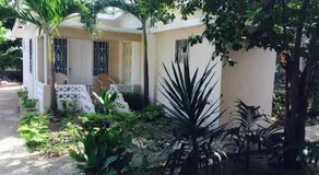 T&T - Tatty and Tony Guesthouse - Image 3