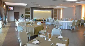 RPGC Garden Hotel - Image 4