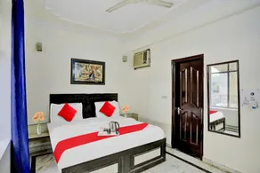 Super HOTEL DIAMOND TREE SECTOR 49 NOIDA NEAR PRAYAG HOSPITAL - Image 5
