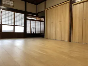 Hironoya Family Room 20 Tatami - 100-Year-Old Traditional House Renovation - Image 4
