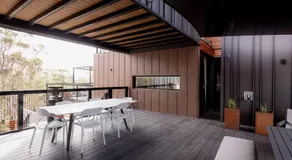 Luxe Hobart Villa - Boxwood - Image 5