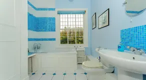 Foy House - Image 2