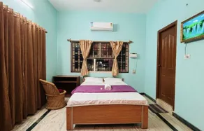 Abra Palace Luxury Villa - Image 2