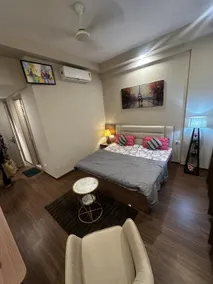 D Haven Stays - Image 5
