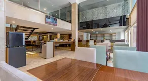 Hotel Majestic Rosario - Image 3
