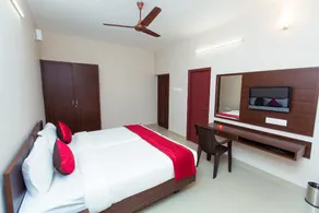 OYO 10789 Hotel Ranga Inn - Image 2