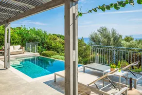 Kaminia Cottage - Image 2
