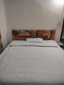 Lian Sanjie Hotel - Image 5