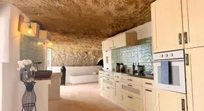 Cueva Thalia - luxury cave with heated indoor pool and garden - Image 3