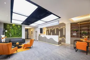 Orange Tree Luxury Smart Hotel (Western Auto Parts City Branch) - Image 3