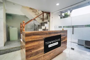 Super Townhouse Sector 63 A Noida - Image 2