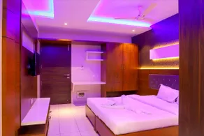 Hotel Ravikiran Kolhapur, NEAR GOKUL SHIRGAOV MIDC, KANERIWADI, 5 STAR MIDC, ON NH4 GOA HIGHWAY - Image 2