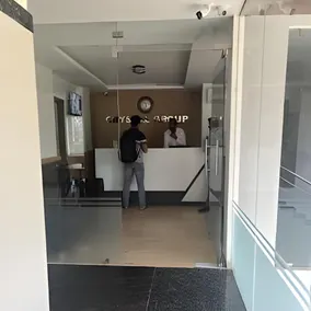 Crystal Inn Hotel - Image 2