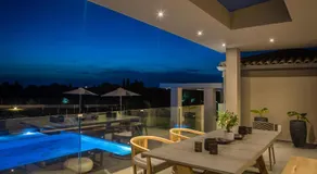 Superior Luxury Villa with Private Pool! - Image 2