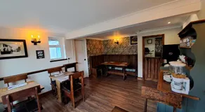 Llew Coch B&B formerly The Red Lion inn - Image 4