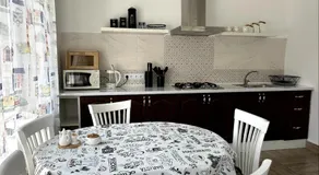 Lake house - Image 3