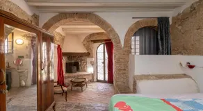 Appartement \"Un Pezzo di Storia vicino al Mare\" avec jardin. - Image 2