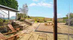 Cadshaw Country Views - Image 3