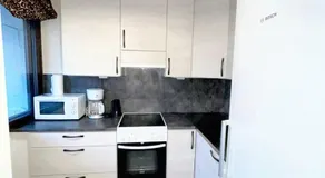 Charming studio in Helsinki 42 m² with pool view - Image 3