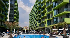 HUGO BEACH ApartHotel Pool & SPA Mamaia Nord - Image 3