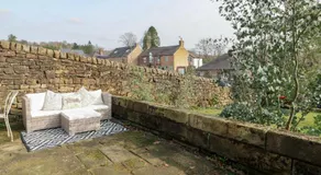 2 Knoll Mount - Image 4