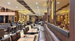 Grand Elite Hotel Pekanbaru - Image 3