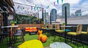 UNWND Boutique Hotel Makati - Image 2