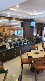 Riyadi Palace Hotel - Image 3