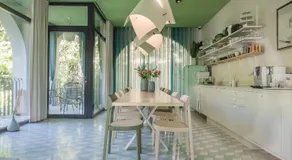 Bagatelle Gardenhouse - Image 2