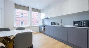 Amazing 1BD Apartment China Town Manchester - Image 3