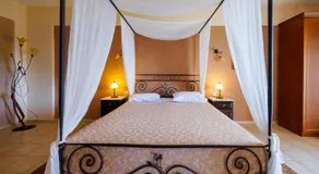 Hotel Epavlis - Image 2