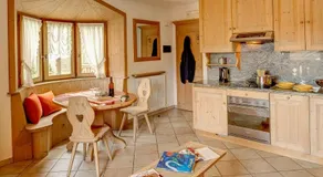 Art Apartments Casa Lapis - Image 2