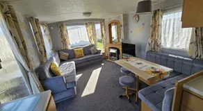 Ingoldmells - Caravan- Sleeps 8 - Seaside - Wi-Fi - Image 2