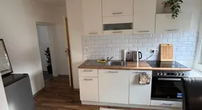 Dachgeschosswohnung mit Klimaanlage in bester Lage - Image 4