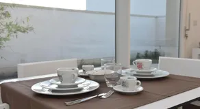 B&B Rose - Image 3