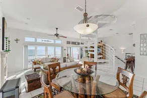 Breathtaking Beach Front House 3 Bedroom Home by RedAwning - Image 2