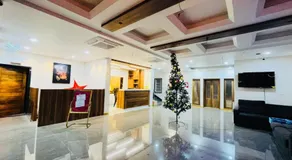 Hotel Gokulam Grand - Image 3