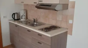 Old Town Cres Apartments - Image 2