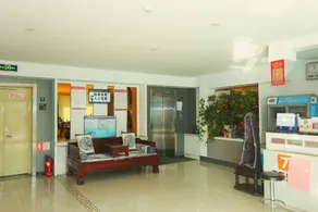 7 Days Hotel (Hengshui Jizhou Jinji Street Branch) - Image 5