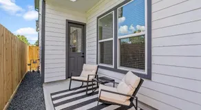 The Oasis - Modern 3BR Near Downtown - Med Center - Stadiums - Image 5