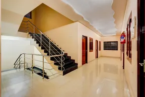 Hotel O Sri Krishna Mahal - Image 4