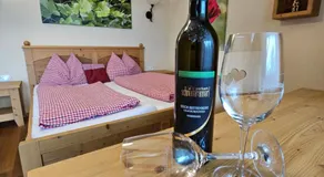 Weingut Buschenschank Schneiderannerl - Image 2