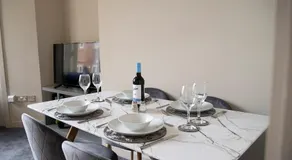 Cosy Stays - Image 2