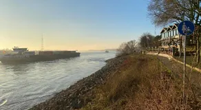 Wohnen direkt an der Rheinpromenade mit Whirlpool und Sauna - Image 5