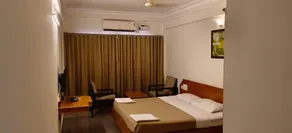 Hotel Sri Ram Residency - Image 5