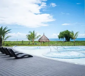 Seafront Residences Vacation Home - Image 2