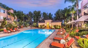 Irvine 2Bedroom 2 Bathroom Apartment with Kitchen Pool gym - Image 3